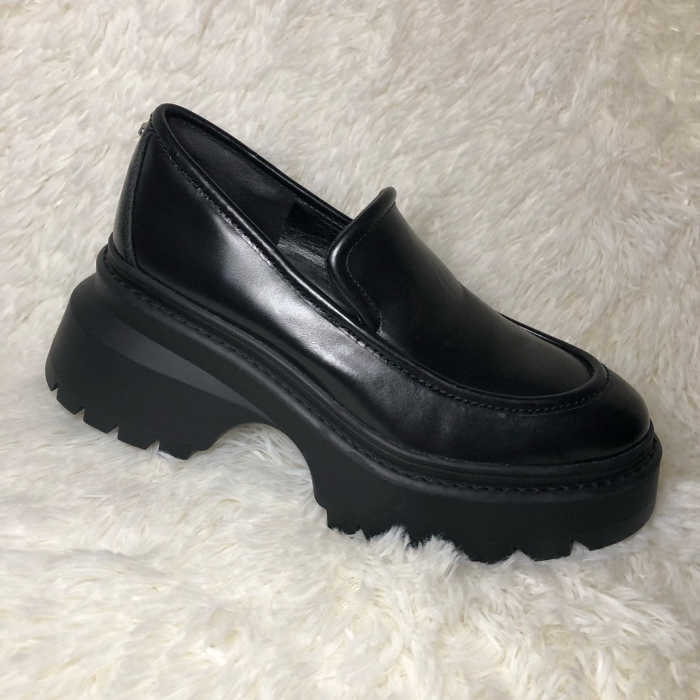Michael Kors Black Women's Shiloh Leather Platform Loafers sizes 7.5 and 8.5 New - Picture 5 of 16